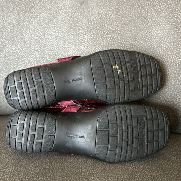 Easy Street Comfort Wave Womens Shoes Size 9.5 - Picture 11 of 13